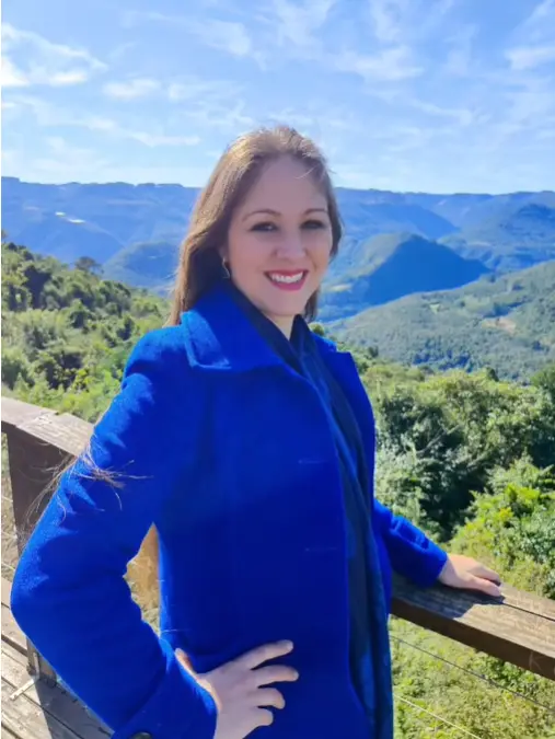 Juliana Alberti — criadora do curso Do Zero à Escala com a Ju